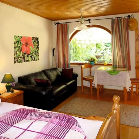 Ferienwohnung Schellander Privatstrand Velden am Wörthersee Eksteriør bilde